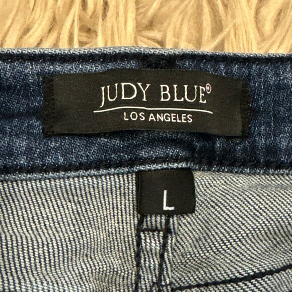 Judy Blue shorts size large - Picture 3 of 5